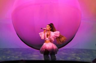 sweetener(live)-Ariana Grande