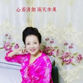 时光很美，  美不过认真生活的你