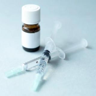 时事双语新闻 日本将加强新冠疫苗的研制