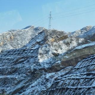 天空沉痛的沉默（商野）