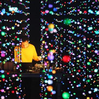 Everything Ecstatic: Four Tet