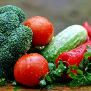 蒸、煮、炒、炖、蔬菜怎样吃更健康？