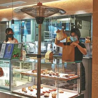 Shanghai quenches its thirst for coffee again