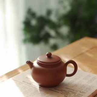 《茶艺师》基础知识（陶器茶具特色）