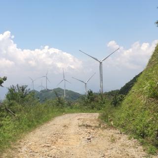 《泥土》邢三元