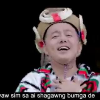 Bum Tsaw Mangai. Vocalist~Hpauyu Mun Awng