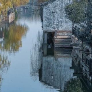 《烟雨江南，那一抹浅浅的的思念》作者：碑林路人