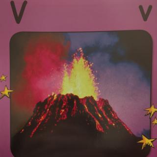 红火箭-letter v