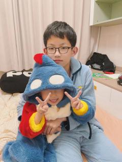 小一班宋敬泽和他的妈妈《好饿好饿的小怪兽》（来自FM53560391）