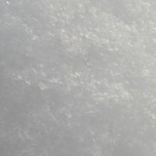 我是一片雪花  作者 张一真