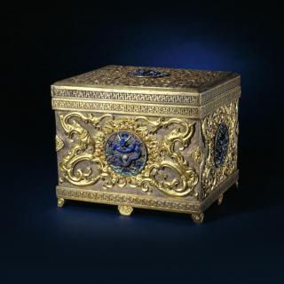 乾隆款银鎏金嵌珐琅砚盒 · 故宫博物院