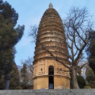 嵩岳寺塔