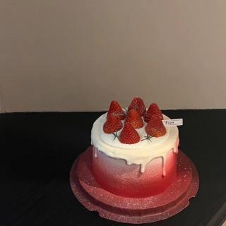 草莓椰蛋糕
