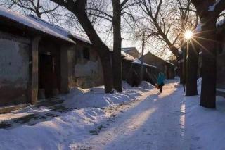 梦儿《雪落在中国的土地上》作者 艾青