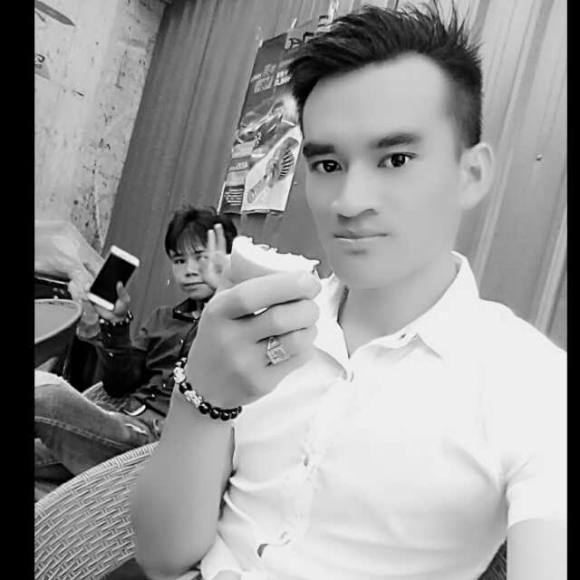 艾罕建 相约眉公河放孔明灯 艾仔傣混傣music传播下载qq1164876740