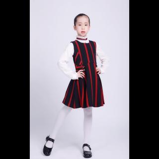 一年级〈7）班，罗紫萱巜古朗月行》